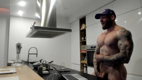 Snapshot of mealphamale chatting on June 2026 02:12:02 PM Alpha Male online show from June 2026 02:12:02 PM