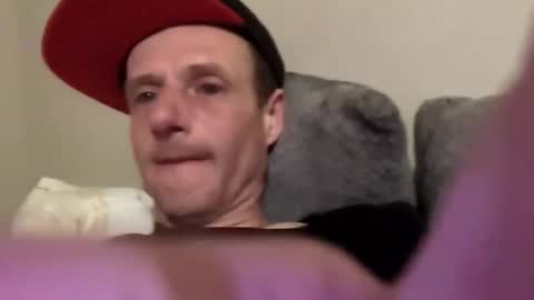 Snapshot of meanfinger chatting on March 2026 04:01:02 AM Jizzy online show from March 2026 04:01:02 AM