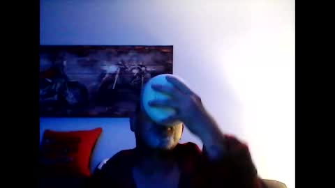 me at home online show from October 2025 10:05:01 AM