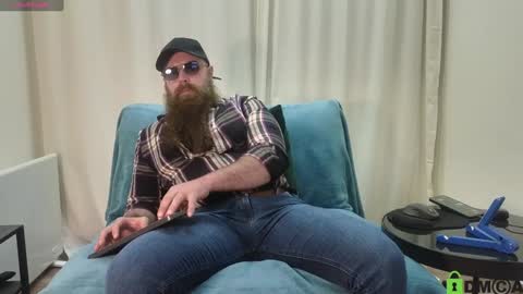 Meaty Roll online show from January 2025 02:46:02 AM