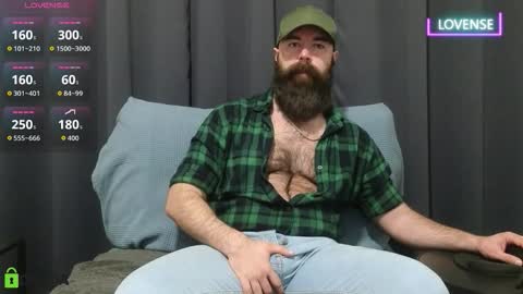 Snapshot of meaty_roll chatting on February 2026 02:43:01 AM Meaty Roll online show from February 2026 02:43:01 AM