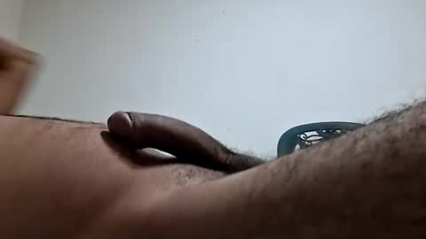 Snapshot of mechanix88 chatting on December 2025 09:25:01 AM Bruh online show from December 2025 09:25:01 AM