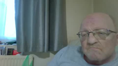 Snapshot of mecos539 chatting on April 2026 07:04:01 PM mecos539 online show from April 2026 07:04:01 PM