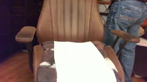 Snapshot of medfirebear chatting on November 2025 01:27:01 AM medfirebear online show from November 2025 01:27:01 AM