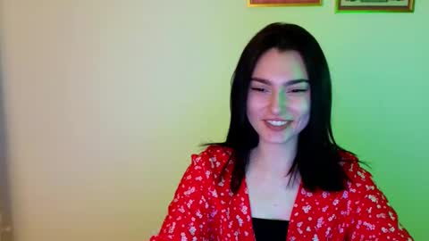 Snapshot of medina_andress chatting on February 2025 04:20:02 PM Dina online show from February 2025 04:20:02 PM