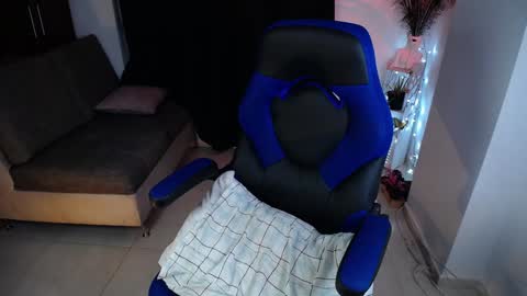 Snapshot of medusa_025 chatting on January 2025 05:11:02 AM Coral online show from January 2025 05:11:02 AM