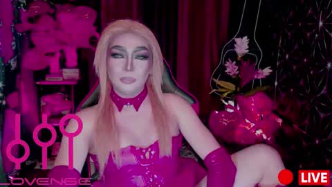 THE QUEEN ALPHA   Queen Medusa Prey online show from March 2026 11:38:01 AM