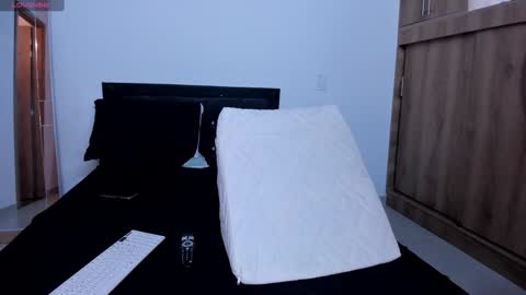 medussa13 online show from January 2025 12:02:02 PM