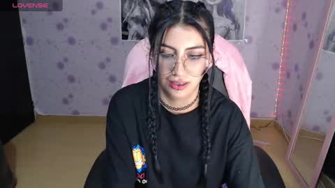 Katrina online show from March 2025 11:01:02 PM