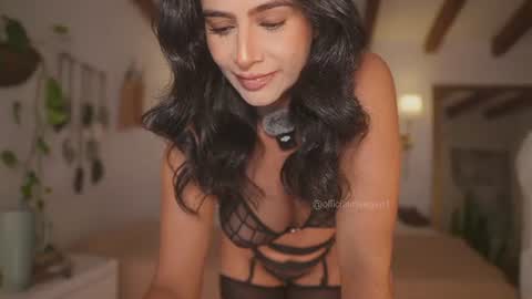 Andrea  online show from June 2026 03:35:01 PM