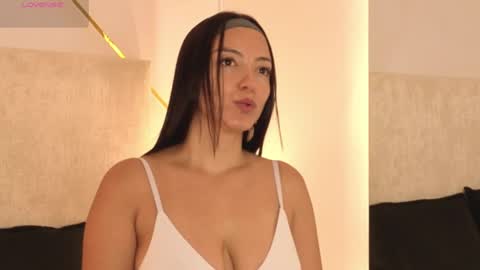 Megan online show from April 2026 12:20:02 PM