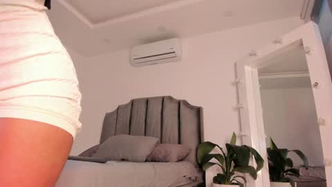 megan online show from February 2025 11:00:01 PM