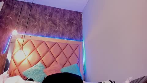 M E G A N online show from February 2025 09:59:01 PM