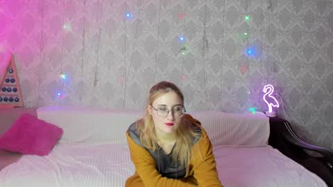 Helena Tuman online show from January 2025 06:47:01 AM