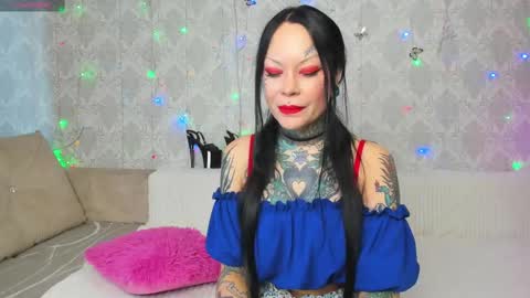 Helena Tuman online show from February 2025 07:45:02 AM
