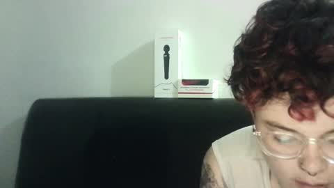 Megan and sophi online show from February 2025 08:05:02 AM