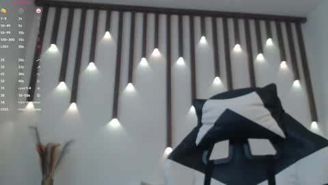 MEGAN COOPER online show from September 2025 07:17:01 PM