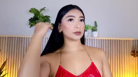 Snapshot of megan_cruzgb chatting on June 2026 12:20:02 PM Carolina Paez online show from June 2026 12:20:02 PM