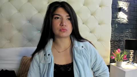     online show from February 2025 11:14:02 AM