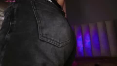     online show from January 2026 12:09:02 PM