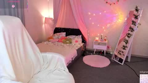 Megan Nelson online show from February 2026 11:16:01 AM