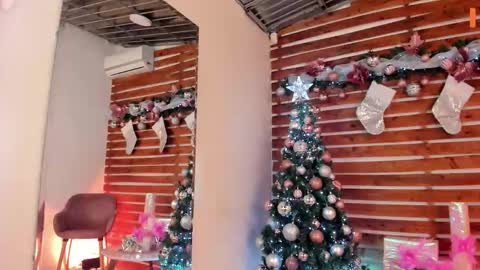 megan_raiin online show from December 2025 08:32:02 AM