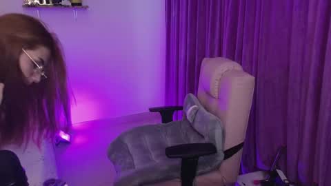 Snapshot of megan_ricci chatting on January 2025 10:55:01 PM Laura online show from January 2025 10:55:01 PM