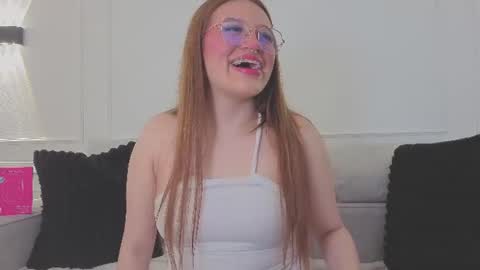 Snapshot of megan_vg chatting on July 2026 03:53:01 AM Megan online show from July 2026 03:53:01 AM