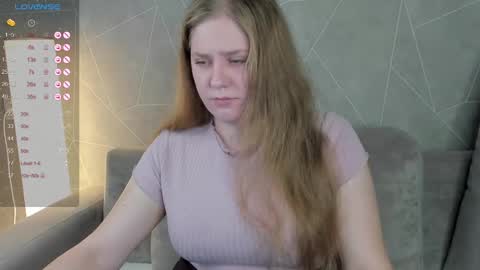 Megan Mon Fri  1600-2200pm Tue Wen Sat 0900-1600pm online show from December 2024 03:54:02 PM