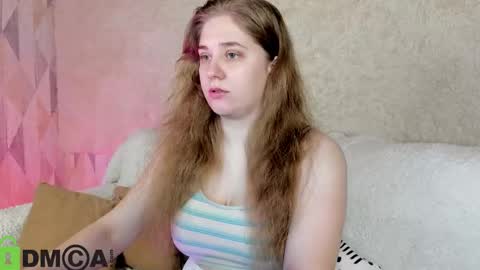 Megan Mon Fri  1600-2200pm Tue Wen Sat 0900-1600pm online show from November 2025 05:24:01 PM