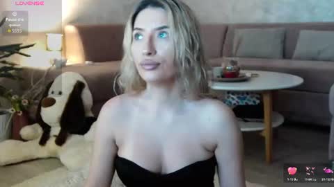 Snapshot of meganblazex chatting on July 2026 07:09:01 PM Megan online show from July 2026 07:09:01 PM