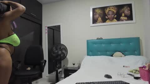 megan        online show from September 2025 02:02:01 AM