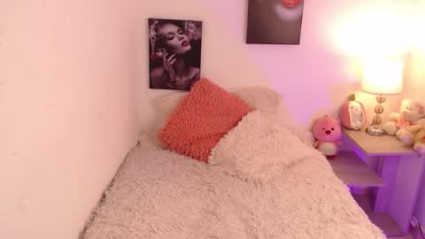 MEGAN online show from October 2025 10:48:02 PM