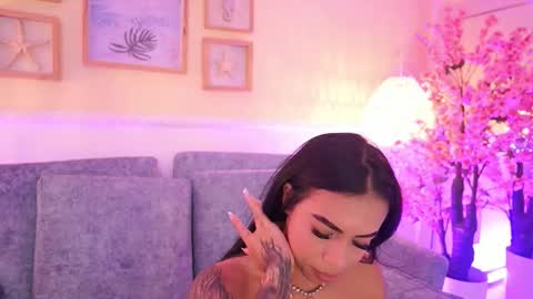 Megan Lowell online show from February 2026 07:03:02 PM