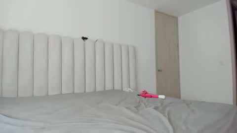 Snapshot of meganmir1 chatting on February 2026 05:45:02 PM meganmir1 online show from February 2026 05:45:02 PM