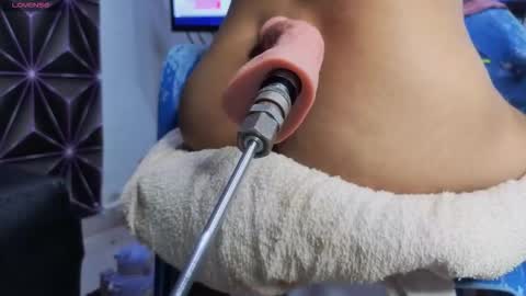 Snapshot of megann_9 chatting on February 2026 11:46:02 AM Megan online show from February 2026 11:46:02 AM