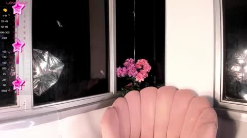 Snapshot of megann__sweet chatting on January 2025 10:23:02 AM Mara online show from January 2025 10:23:02 AM