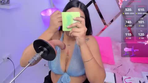 Megan  online show from November 2025 04:00:01 AM