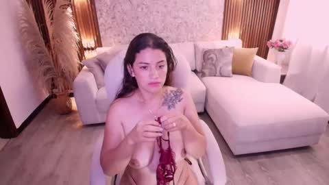 Megan  online show from November 2025 07:35:01 PM