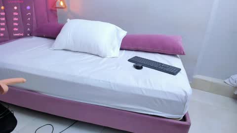 Snapshot of megansaenz_1 chatting on April 2026 07:45:02 PM Megan online show from April 2026 07:45:02 PM