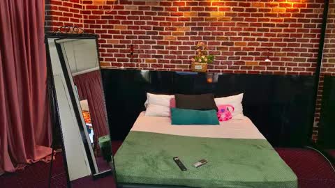 Megansin69 online show from December 2025 06:21:02 AM