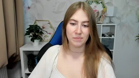 Snapshot of meganx_candy chatting on July 2026 05:25:02 AM Megan online show from July 2026 05:25:02 AM