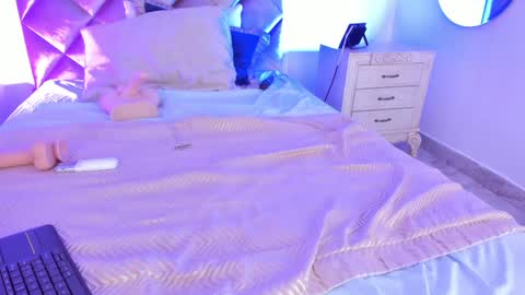 M E G A R A online show from January 2025 07:37:02 AM