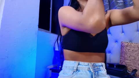 meggan online show from October 2025 04:04:02 AM