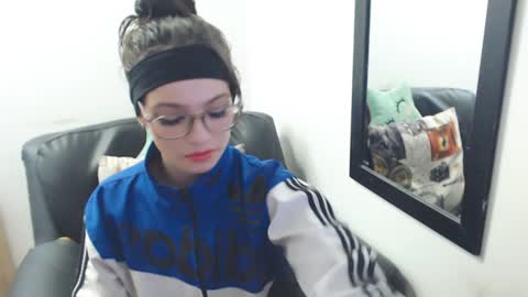 Snapshot of meghan_cherrys chatting on February 2025 06:51:02 AM meghan online show from February 2025 06:51:02 AM