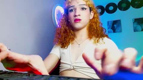 Snapshot of meghan_devil_ chatting on October 2025 06:16:02 AM meghan_devil_ online show from October 2025 06:16:02 AM