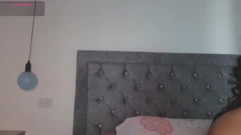 Meghan  online show from September 2025 08:19:01 PM