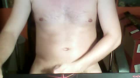 Snapshot of meks5544 chatting on June 2026 08:01:02 PM meks5544 online show from June 2026 08:01:02 PM