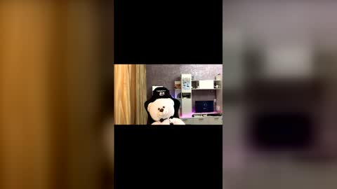 Snapshot of mekyy_no_neko chatting on January 2026 08:03:01 PM Mekyy online show from January 2026 08:03:01 PM