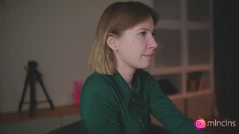 MELANIE  PVT ONLY 60TK PER MIN online show from April 2026 05:21:02 PM